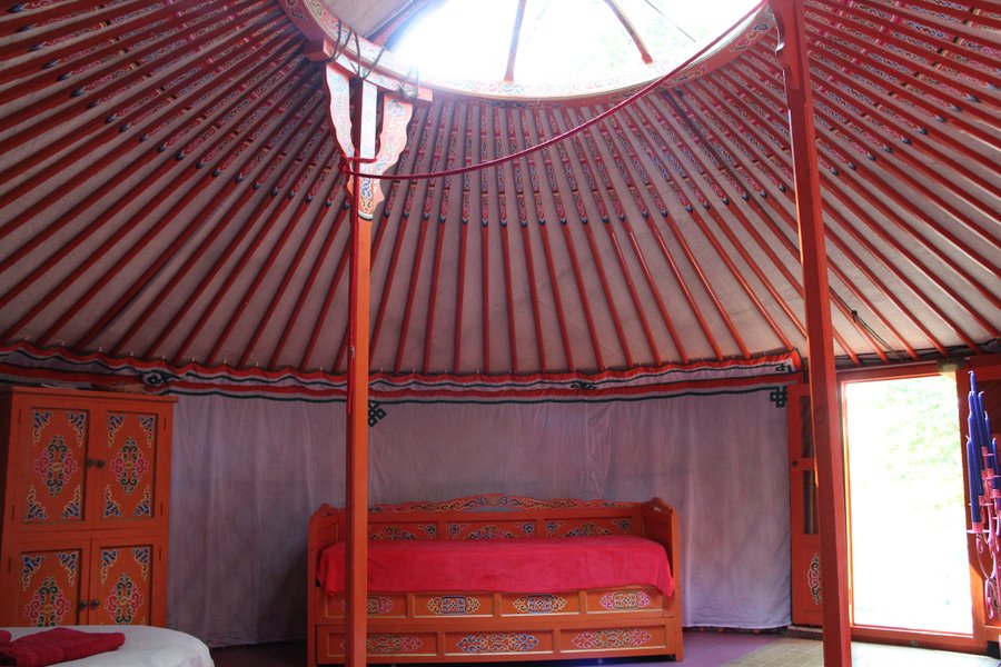 Hébergement AbracadaRoom : La Grande Yourte - Image 6