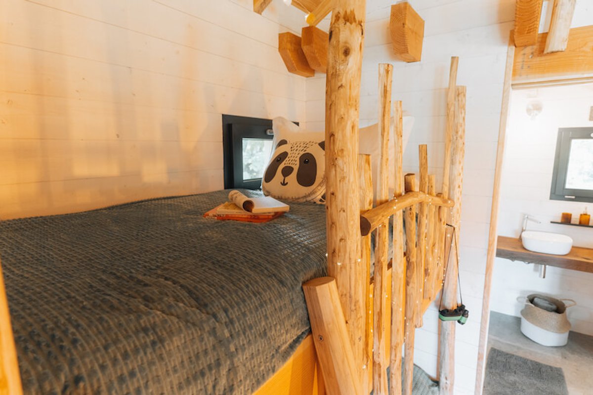 Cabanon Perché  à Château de Memanat à Chavanat (43)