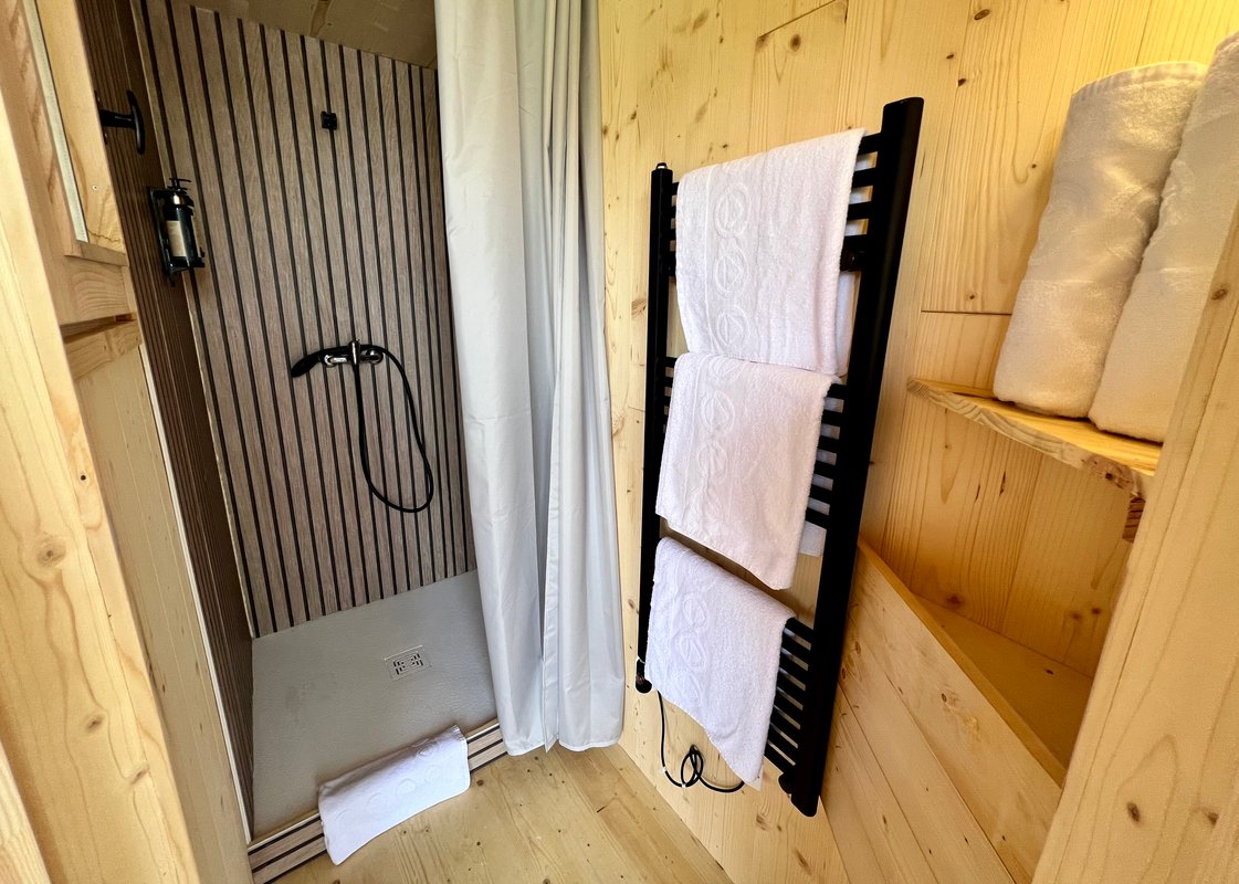 Cabane Spa  Horizon  5 pers à Bâgé-Dommartin (19)