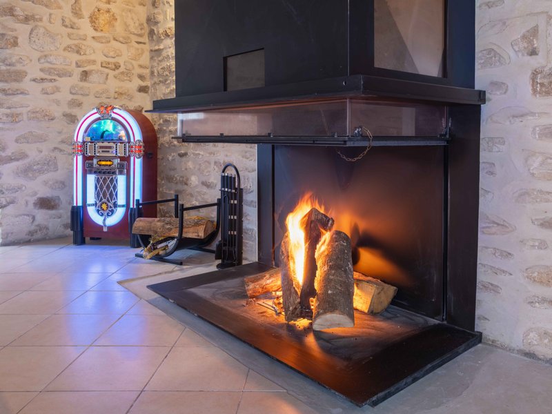 Hébergement AbracadaRoom : Eau Loin - Villa avec spa, sauna, hammam & salle de jeux - Image 24