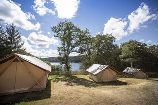 Tente et tente lodge Cantal