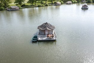 Cabane Prestige flottante la Volta