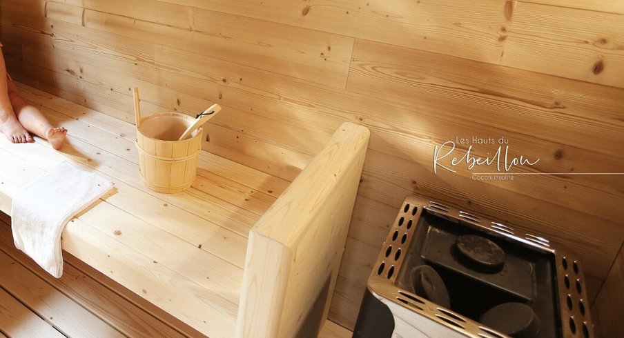 Hébergement AbracadaRoom : La Cabane des Hauts Du Rebeillou Spa & Sauna - Image 8