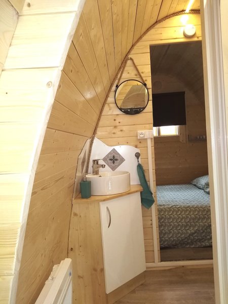 Hébergement AbracadaRoom : Cabane finlandaise proche du Puy du Fou - Image 8