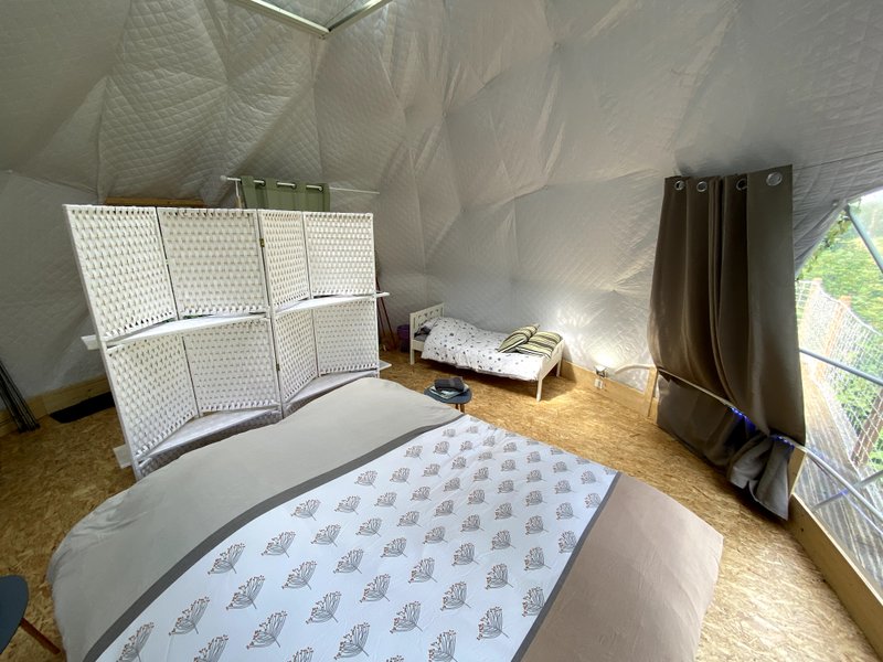 Hébergement AbracadaRoom : Cassiopée & Spa : Dôme Géodésique pour nuitée à la belle étoile - Image 11