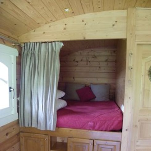 Hébergement AbracadaRoom : Roulotte-Gîte 1 nuit - Image 6