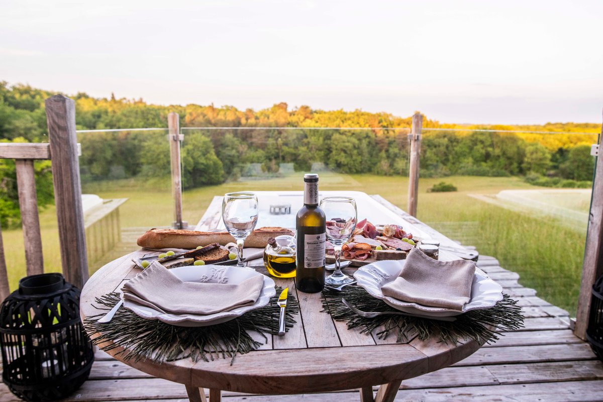 Cabane du Grand Chêne & Spa à Saint- Martin Des Combes (23)
