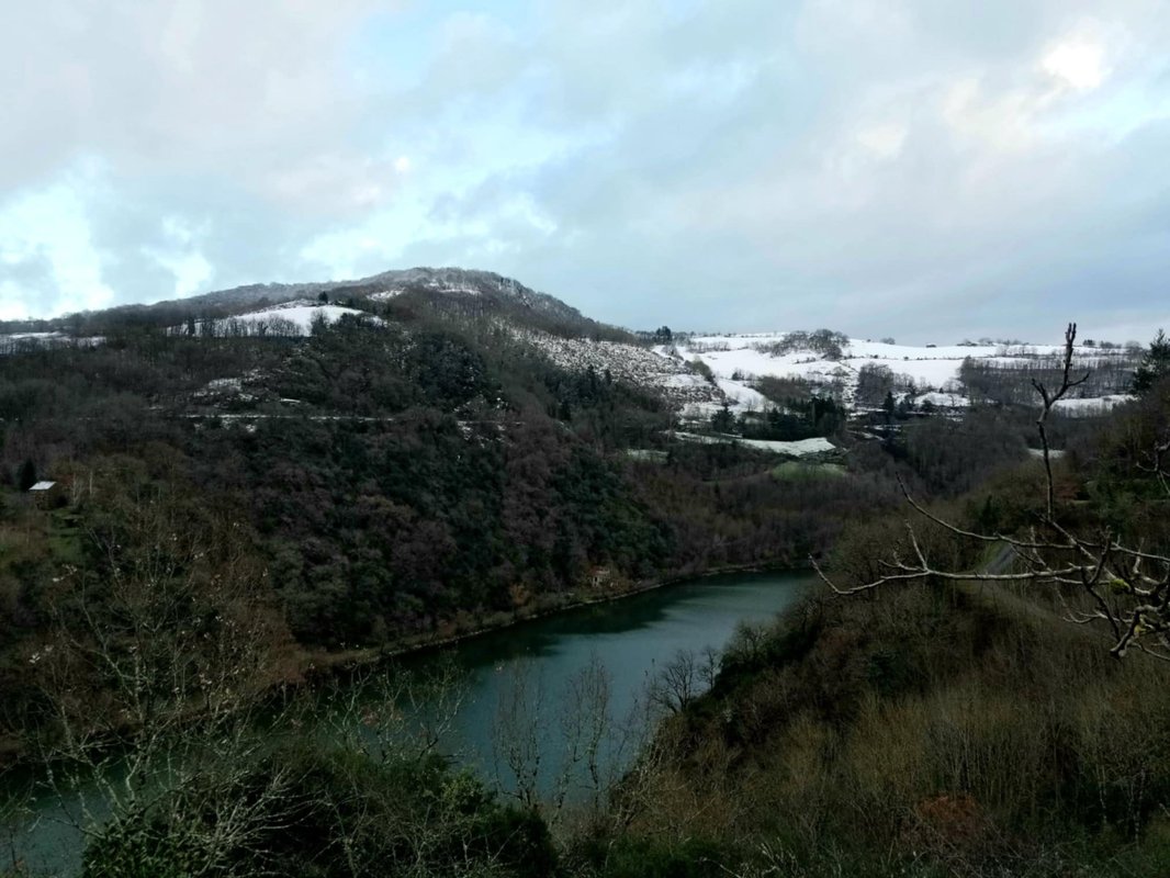 Sweet Dream & spa avec vue rivière à Réquista (12)