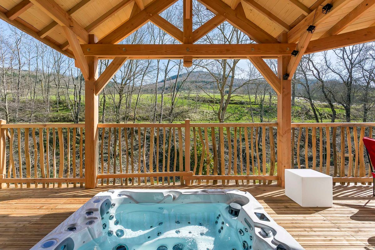 Cabane Laurier & SPA à Satillieu (10)