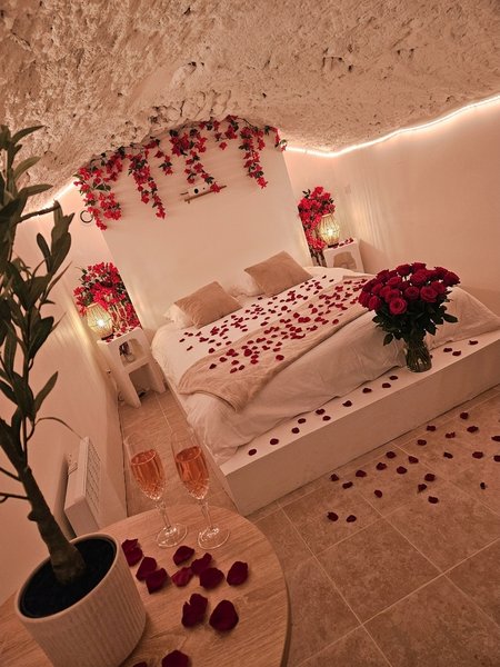 Hébergement AbracadaRoom : KALISPA, baignoire maçonnée et sauna - Image 1