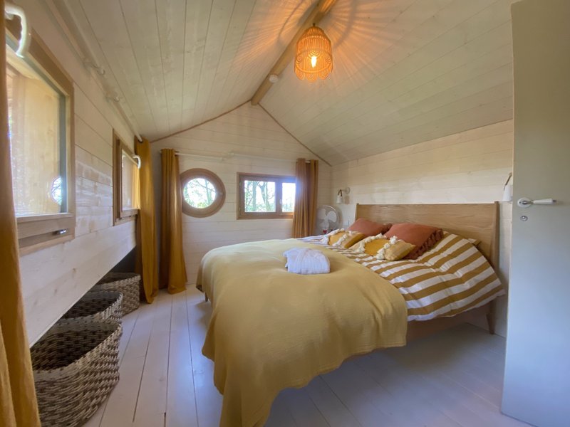 Hébergement AbracadaRoom : La Maison de Merlin, cabane magique avec SPA - Image 19