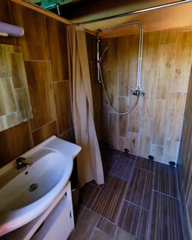 Hébergement AbracadaRoom : Cabane en bord de rivière - Image 9