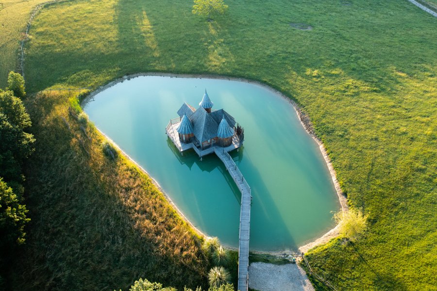 Hébergement AbracadaRoom : Cabane Château Spa & Sauna Jumilhac - Image 11