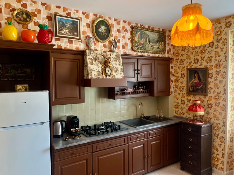 Hébergement AbracadaRoom : Le Boudoir Baroque – Escapade glamour en Bretagne - Image 6