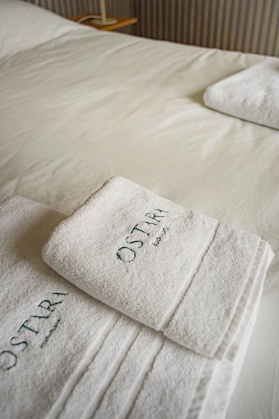 Hébergement AbracadaRoom : Hestia + Freya : Ecolodge de luxe avec 2 bains nordiques pour 2-14 personnes - Image 55