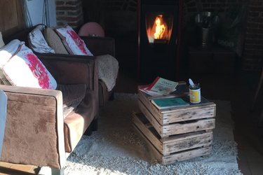 La Maisonnette de poupée avec cheminée, Vue Nature & Vélos à Epagne Epagnette (4)