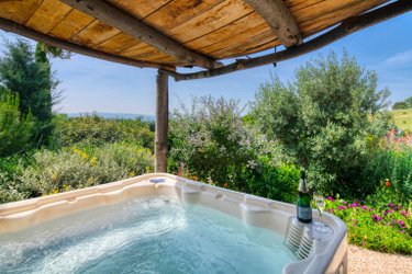 Maison  du Hobbit avec spa privatif à Villarzel Du Razès (3)