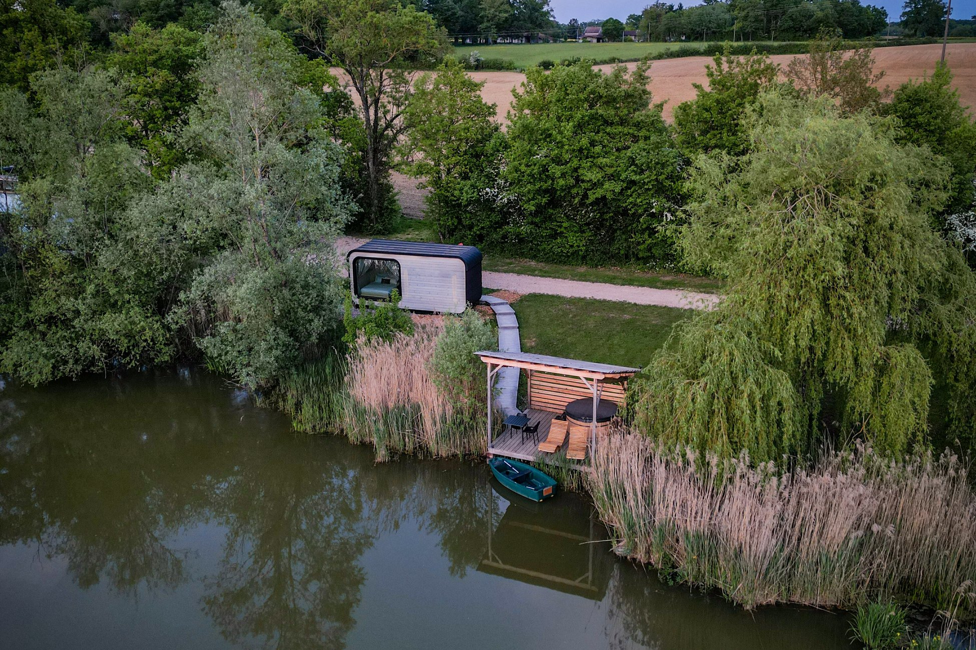 Hébergement UnicStay : Cabane Roseaux & Spa à Bâgé-Dommartin