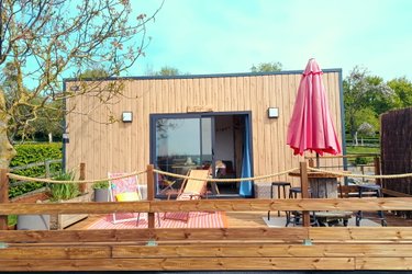 Le Sunset Lodge à La Lande-Saint-Léger (1)