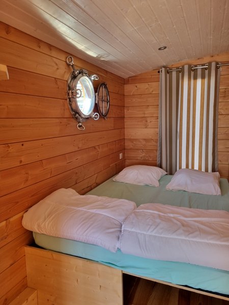 Hébergement AbracadaRoom : Lodge Boat 2 cabines 4 personnes - Image 3