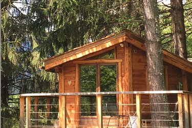 La Cabane dans les Arbres à Saint Jean D'aulps (1)