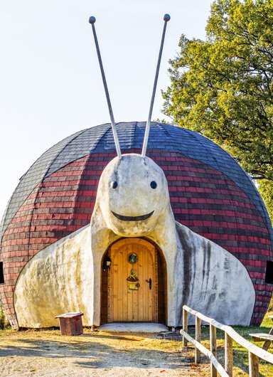 Maison Escargot : Hébergement insolite au Domaine de Dienné
