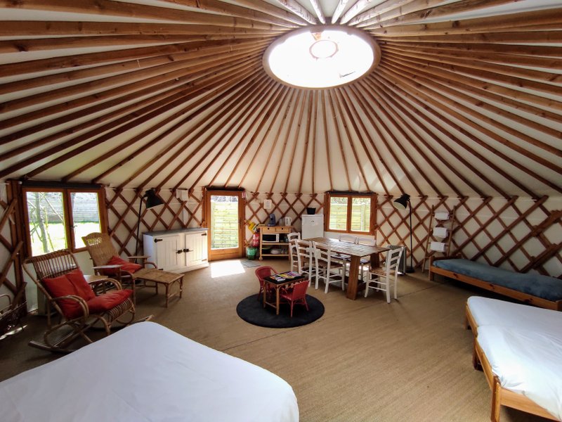 Hébergement AbracadaRoom : Yourte famille nombreuse - Image 9