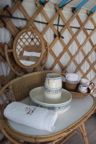 Hébergement AbracadaRoom : La Yourte cocooning Moroodol et son bain nordique - Image 7