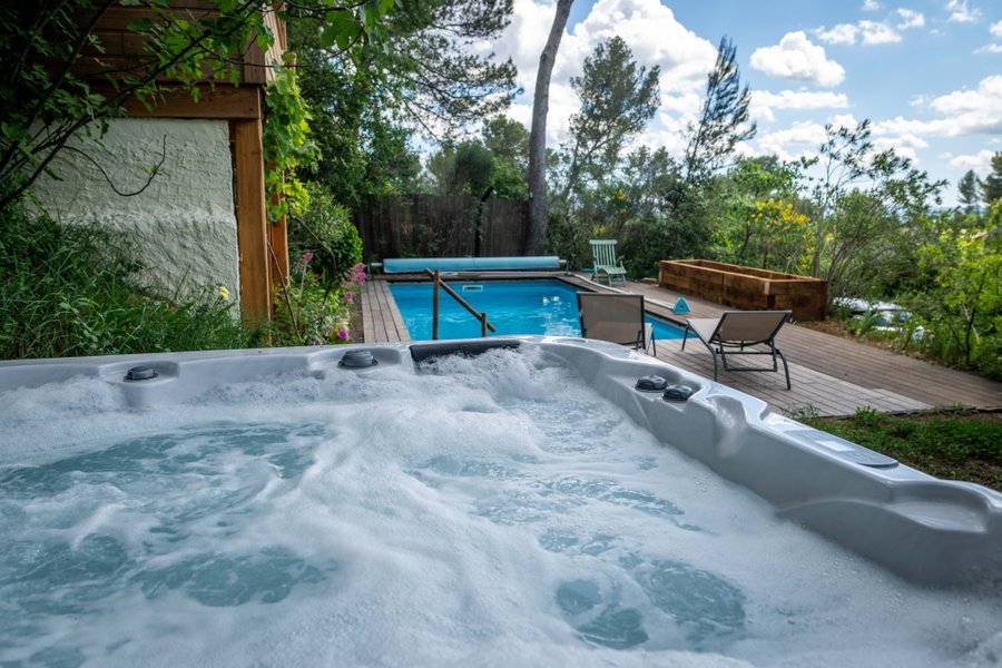 Hébergement AbracadaRoom : La Cabane Aixoise Piscine & Spa - Image 5
