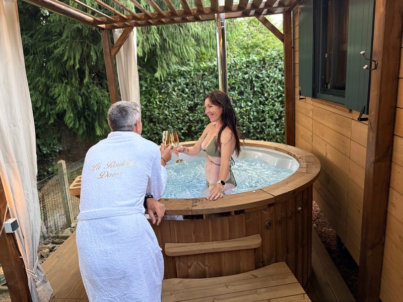 Domaine AbracadaRoom : La roulotte dorée - Image 19