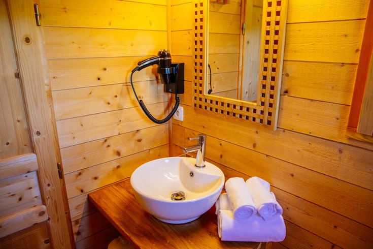 Hébergement AbracadaRoom : Boomhut "tempel" Emei Shan met hot tub - Image 9