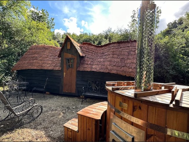Hébergement AbracadaRoom : Cabane de contes de fée & Spa - Image 2