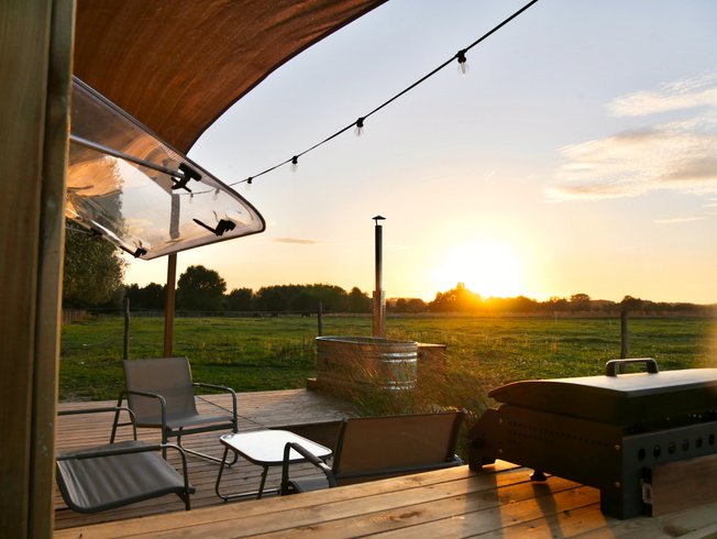 Hébergement AbracadaRoom : Tiny House Kaki & bain nordique - Image 4