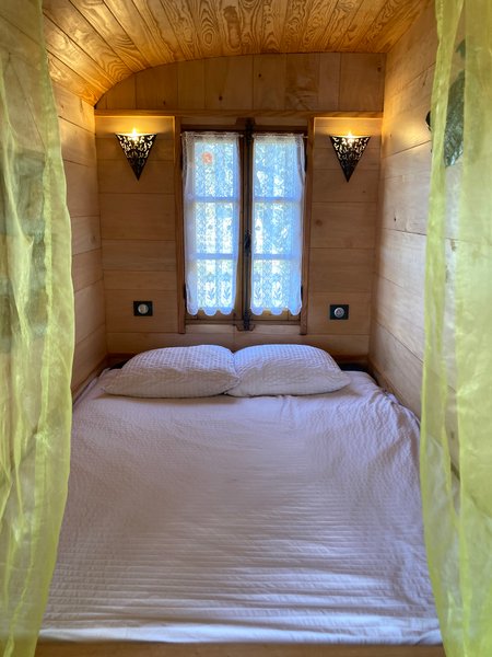 Hébergement AbracadaRoom : La Roulotte de Campras - Image 15