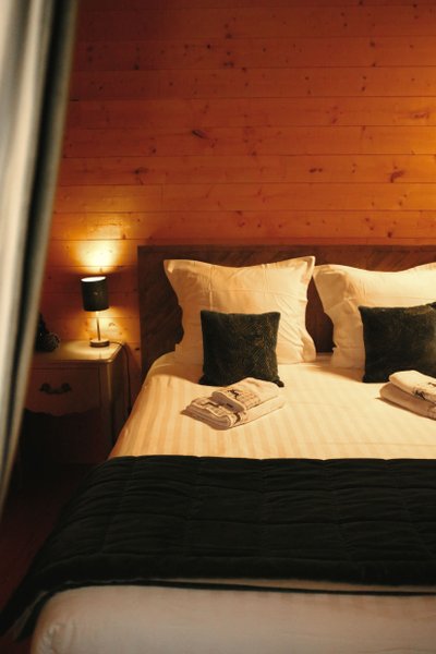 Hébergement AbracadaRoom : Cabane Spa des Hauts Bois - Image 10