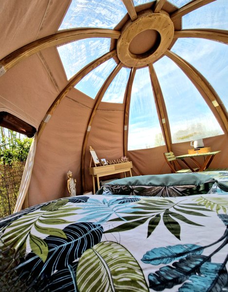 Hébergement AbracadaRoom : Dôme Saturne & Spa - Image 9