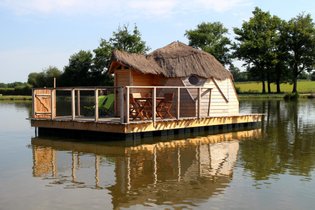 Village Flottant de Pressac