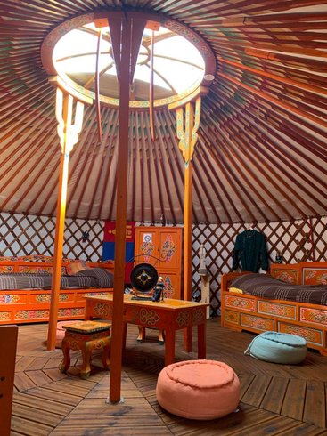 Hébergement AbracadaRoom : La Yourte du Nid'Oiselet - au coeur d'une ferme en Provence - Image 10