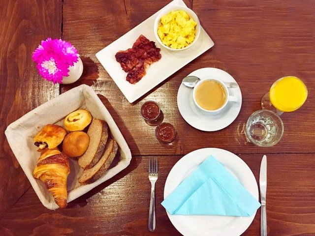 Hébergement AbracadaRoom : Tente Origan avec petit déjeuner inclus - Image 9