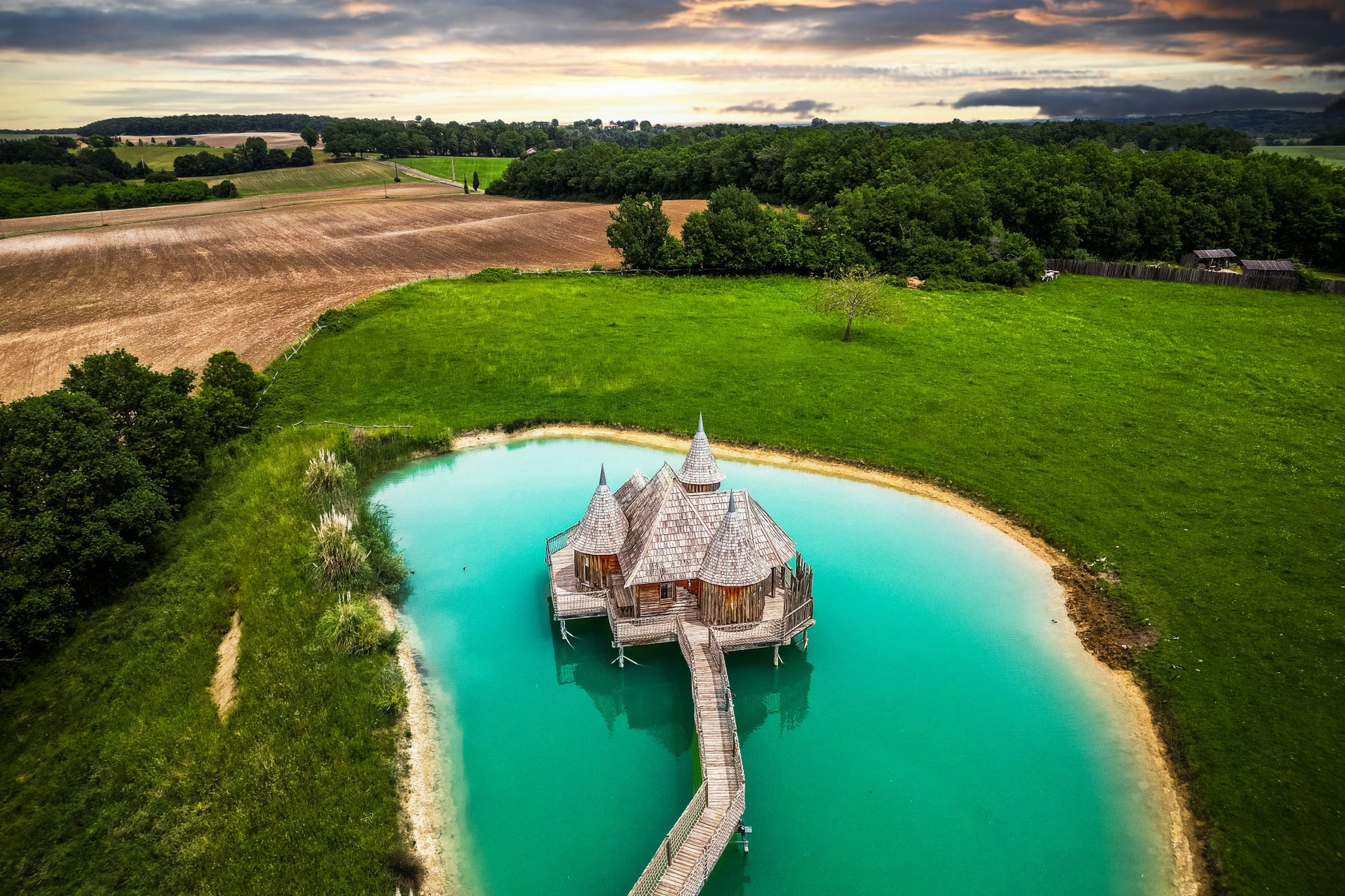 Hébergement UnicStay : Cabane Château Spa & Sauna Jumilhac à Beaumontois En Perigord