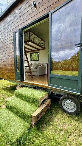 Hébergement AbracadaRoom : Tiny house au bord de l'eau - Image 13