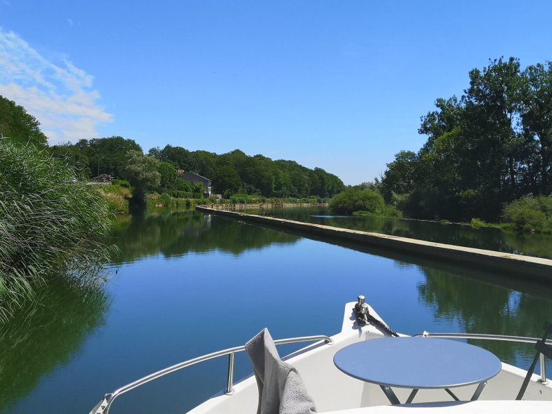 Hébergement AbracadaRoom : Bateau Penichette sans permis - Image 14