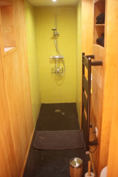 Hébergement AbracadaRoom : Les cabanes autour du tilleul, La cabane jaune - Image 6