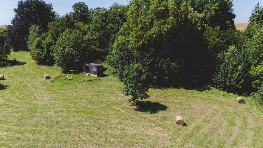 Domaine AbracadaRoom : Parcel Tiny House - en Picardie proche Lille et Paris - Image 1