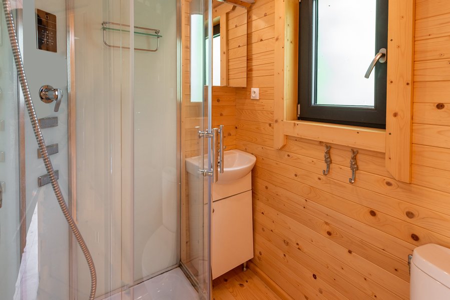 Hébergement AbracadaRoom : Le Chalet-Roulotte & Spa - Image 10