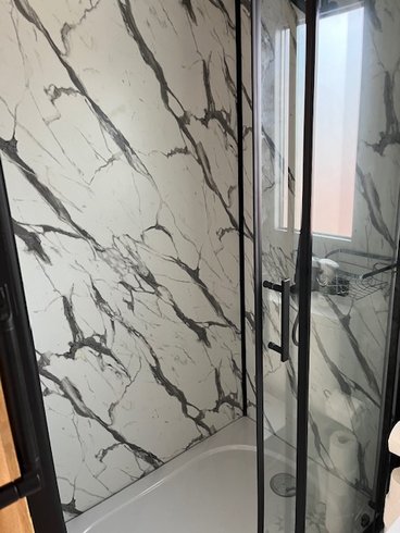 Hébergement AbracadaRoom : Tiny house Athena & Spa - Image 21