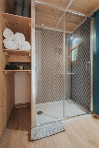 Hébergement AbracadaRoom : Cabotte Bleue & Spa - Image 6