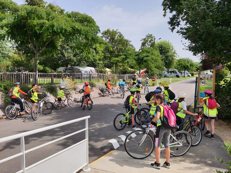 Domaine AbracadaRoom : Le Château Hauterives - Image 20