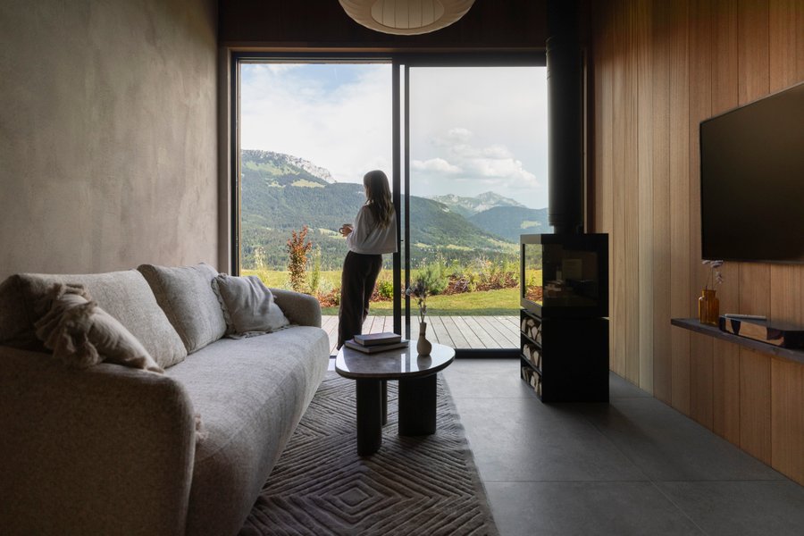 Hébergement AbracadaRoom : Unik Lodges Annecy - Aurore - Nuit insolite avec vue montagne et spa privé - Image 3