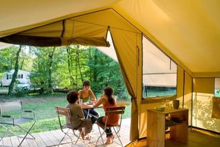 Tente et tente lodge Var